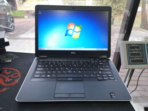 **EXCELLENT ULTRABOOK**DELL LATITUDE E7440*i5VPRO-4310U*4GB RAM*128GB SSD*BACKLIT KEYBOARD*FHD*3G*